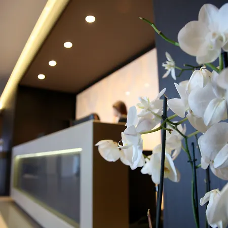 Отель Ego Анкона